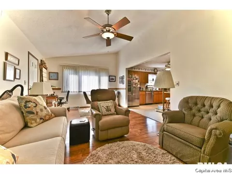 5224 Buford St, Springfield, IL 62703 photo 3