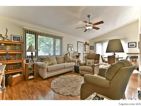 5224 Buford St, Springfield, IL 62703 photo 4
