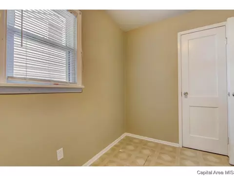 1401 Chalmers St, Springfield, IL 62703 photo 35