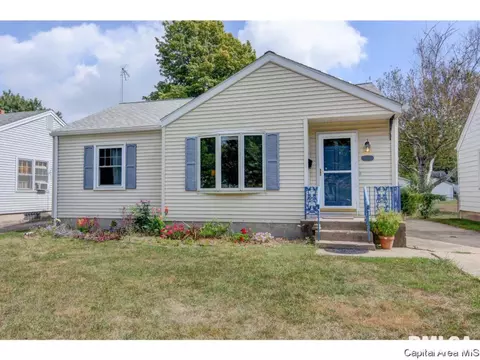 2224 S Spring St, Springfield, IL 62704 photo 1