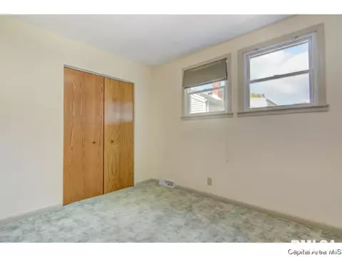 2224 S Spring St, Springfield, IL 62704 photo 21