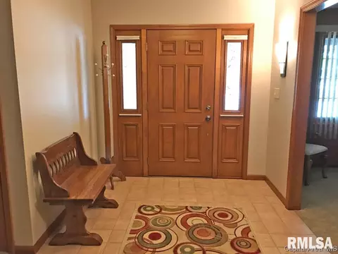 2533 Shawnee Dr, Springfield, IL 62702 photo 6