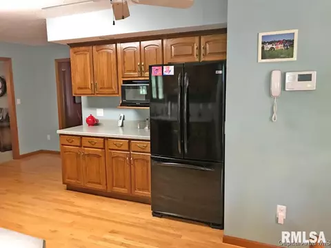 2533 Shawnee Dr, Springfield, IL 62702 photo 5