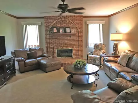 2533 Shawnee Dr, Springfield, IL 62702 photo 8
