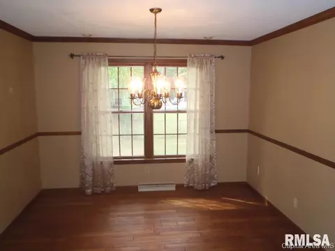2 Pajim Ln, Springfield, IL 62711 photo 4