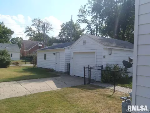 2072 N 6th, Springfield, IL 62704 photo 15