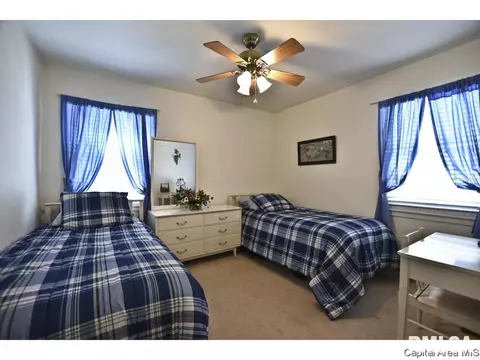 2409 S Whittier Ave, Springfield, IL 62704 photo 19