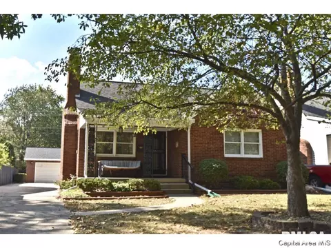 2409 S Whittier Ave, Springfield, IL 62704 photo 1
