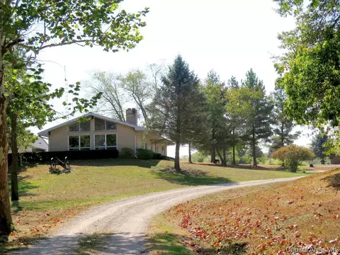 4662 Spaulding Orchard Rd, Springfield, IL 62711 photo 3