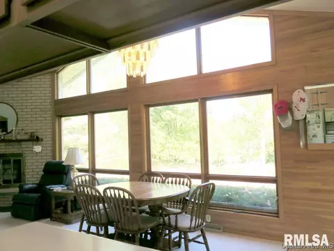 4662 Spaulding Orchard Rd, Springfield, IL 62711 photo 19