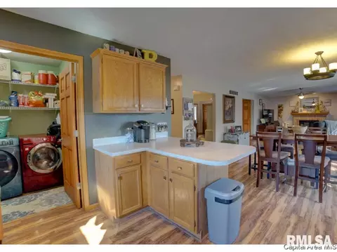 6604 Bellflower, Springfield, IL 62712 photo 6