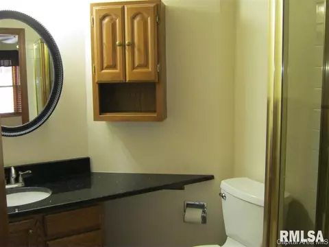 111 Astoria Rd, Springfield, IL 62704 photo 11