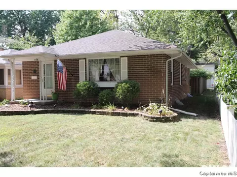 813 Loraine Ave, Springfield, IL 62704 photo 1