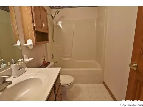 2105 Checkerberry Ln, Springfield, IL 62711 photo 24