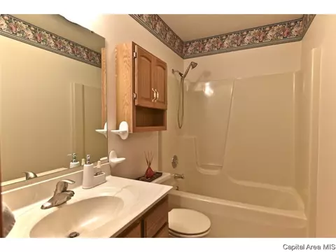 2105 Checkerberry Ln, Springfield, IL 62711 photo 25