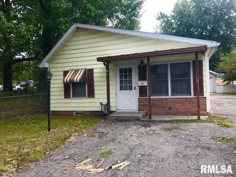 516 N Wesley St, Springfield, IL 62702 photo 1