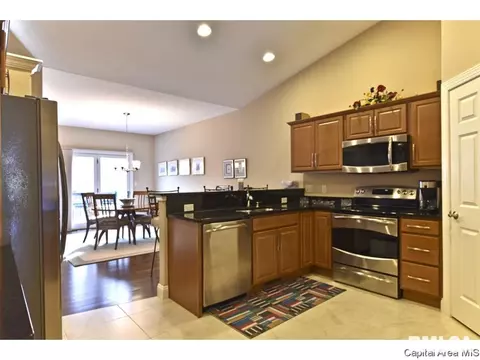 1716 Interlacken Rd, Springfield, IL 62704 photo 8