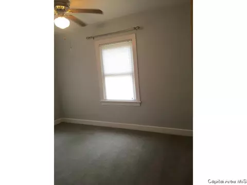 2949 S 3rd St, Springfield, IL 62703 photo 5