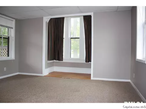1630 N 8th St, Springfield, IL 62702 photo 6
