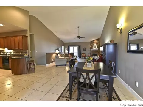 5407 Biltmore Dr, Springfield, IL 62711 photo 11