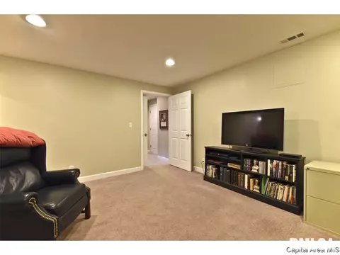 5407 Biltmore Dr, Springfield, IL 62711 photo 21