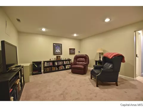 5407 Biltmore Dr, Springfield, IL 62711 photo 20