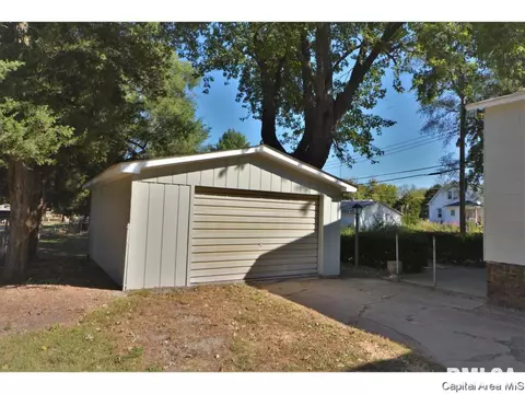 421 W Maple Ave N, Springfield, IL 62702 photo 25