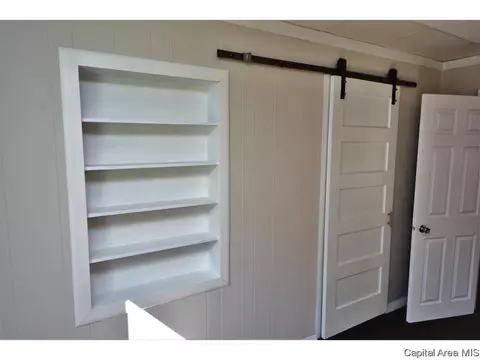 421 W Maple Ave N, Springfield, IL 62702 photo 17