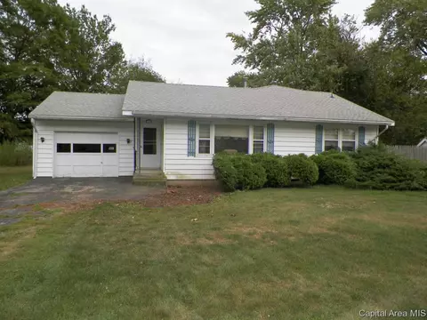 121 N Johnson St, Oneida, IL 61467 photo 1