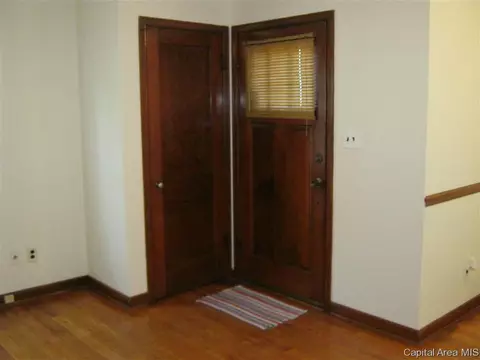1933 N 21st St, Springfield, IL 62702 photo 7