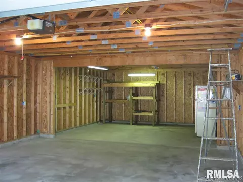 1933 N 21st St, Springfield, IL 62702 photo 5