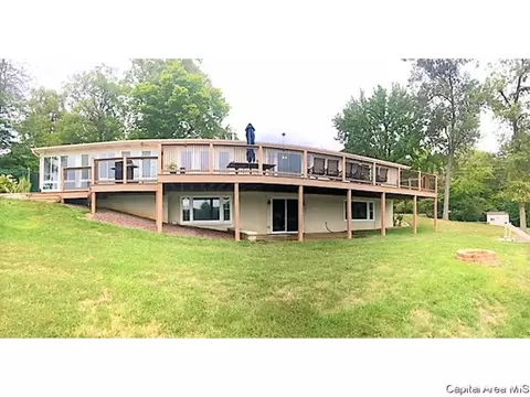 1337 E Lake Shore Dr, Springfield, IL 62712 photo 2