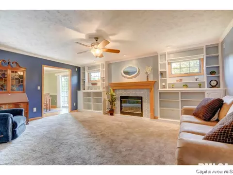 2905 Springwood Dr, Springfield, IL 62712 photo 11