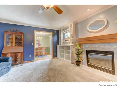 2905 Springwood Dr, Springfield, IL 62712 photo 13