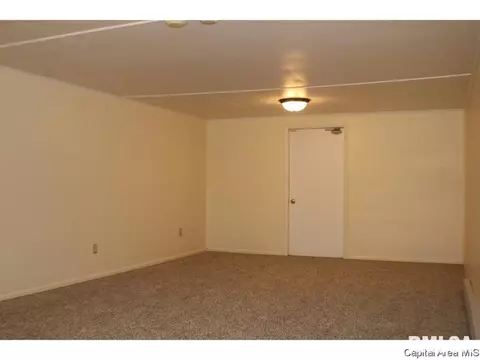 1648 N 20th St, Springfield, IL 62702 photo 17
