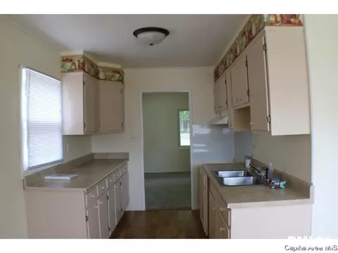 1648 N 20th St, Springfield, IL 62702 photo 11
