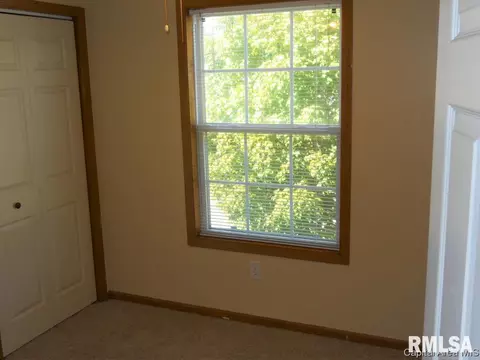 4112 Mccormick Dr, Springfield, IL 62707 photo 13