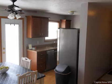4112 Mccormick Dr, Springfield, IL 62707 photo 7