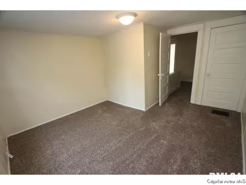 602 W Maple Ave N, Springfield, IL 62702 photo 20