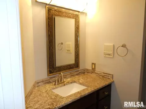 5101 Eagle Rdg, Springfield, IL 62711 photo 8