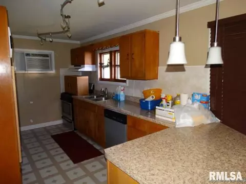 1722 E Little Ave, Springfield, IL 62703 photo 3