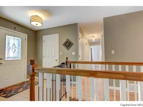31 Dean Park Rd, Springfield, IL 62707 photo 8
