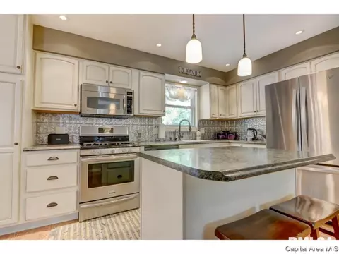 31 Dean Park Rd, Springfield, IL 62707 photo 13