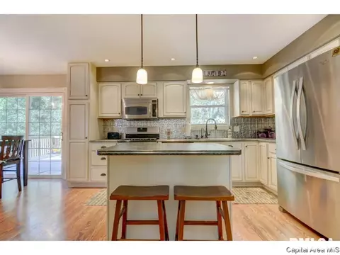 31 Dean Park Rd, Springfield, IL 62707 photo 14