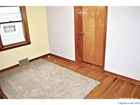 2724 S State, Springfield, IL 62704 photo 10
