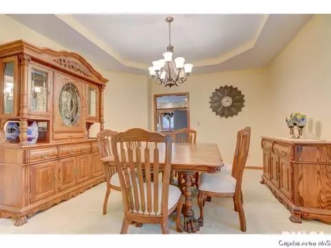 4004 Stone Bridge Rd, Springfield, IL 62711 photo 4