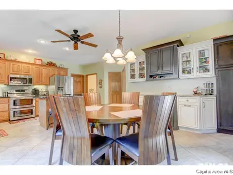 4004 Stone Bridge Rd, Springfield, IL 62711 photo 10