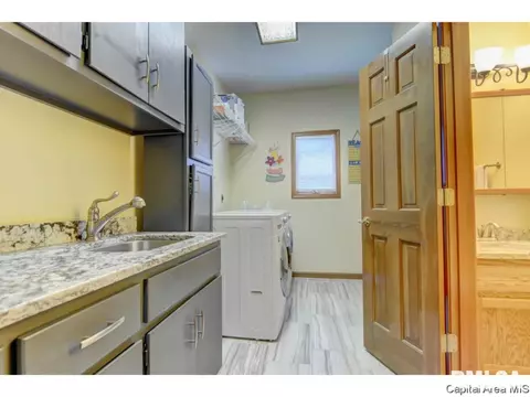 4004 Stone Bridge Rd, Springfield, IL 62711 photo 13