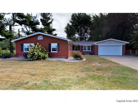 2 Golf Rd, Springfield, IL 62704 photo 1