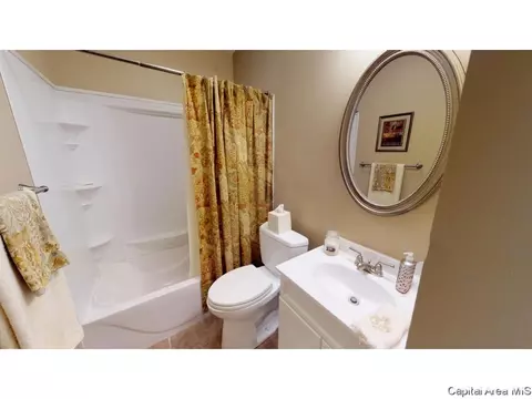 2 Golf Rd, Springfield, IL 62704 photo 23